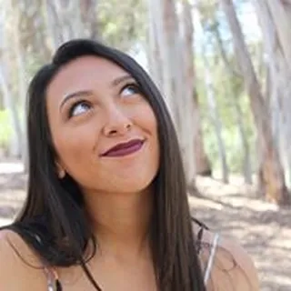 Kiara C.