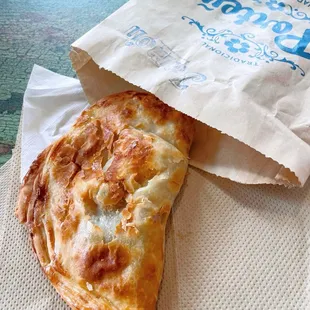 Jamon Y Queso Empanada