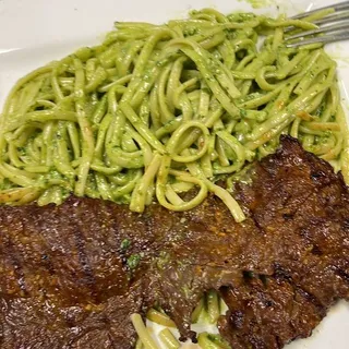 Tallarin Verde con Carne
