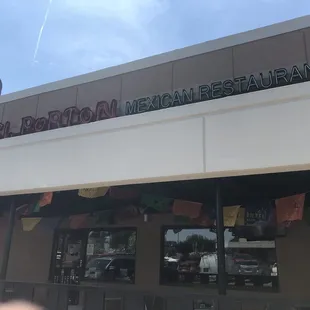 Store Font