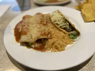 El Porton Mexican Restaurant