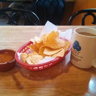 This is what you get before your Jeuvos Machaca...man there is something about Mexican coffee!