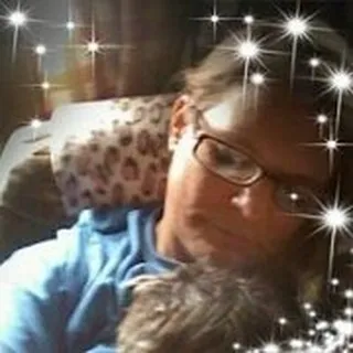 Mindy H.