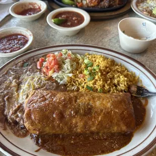 The food was hot when arrived and delicious. I recommend this place. I do wish they had more aguas fresas. They only had horchata.