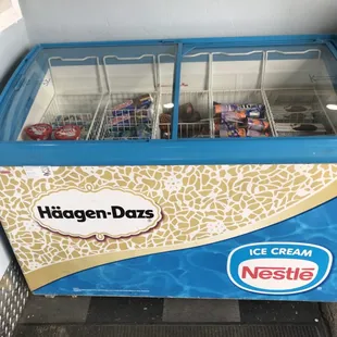 $1.50 ice cream while you wait