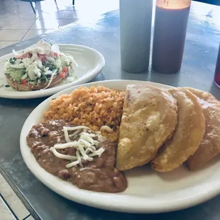 My Sope &amp; Empanadas + Jamaica