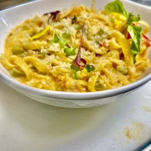 Mahalo pasta chicken or shrimp