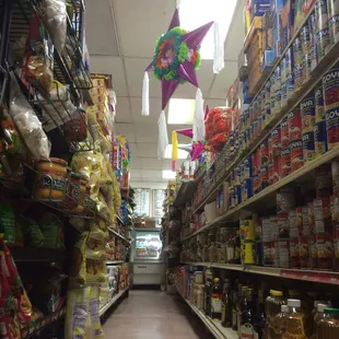 the aisle of a grocery store