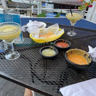 Chips, queso, and salsas