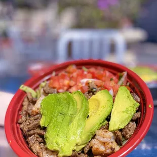 Surf N&apos; Turf Bowl