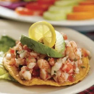 tostada de camaron delisiosa