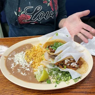Taco plate$6.99 2 pastor 2 asada