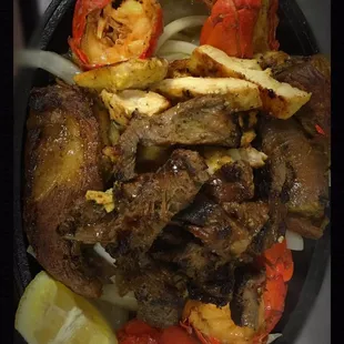Meat lovers special El puente de oro platter! BIG