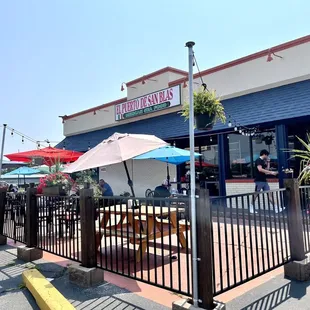 Exterior dining 7/3/21