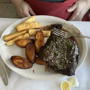 Maduros
