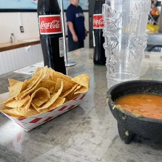 Chips & Salsa