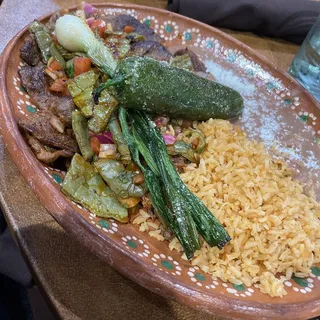 BISTEC CON NOPALES