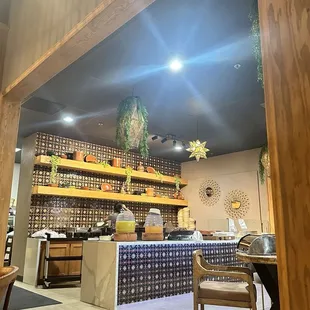 Drink area! Those agua frescas were like a 2.5/5. Too sweet for our liking.