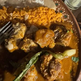 Costillas in salsa roja