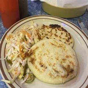 Papusas Pastelitos Pupusas Revueltas