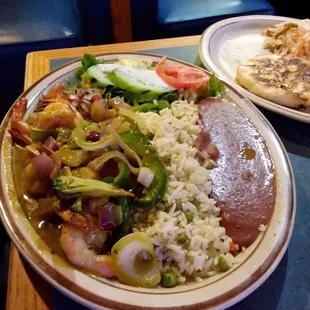Camerones al diablo (Spicy shrimp)