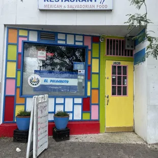 Tie and colorful storefront