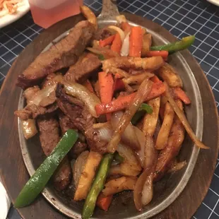 Lomo Saltado
