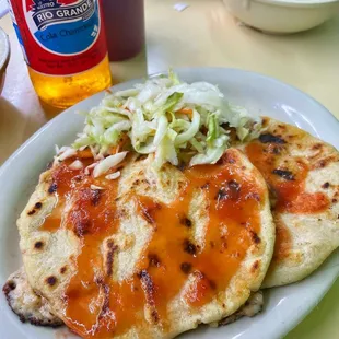 Pupusas revueltas