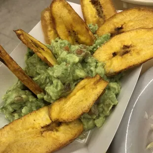 Guacamole &amp; Plantains