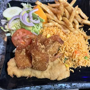 Seafood combo plate