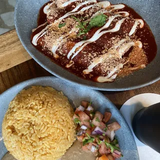 Enchiladas Rojas