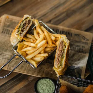 El Puro Cuban Restaurant