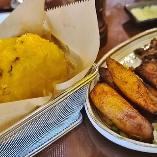 TOSTONES