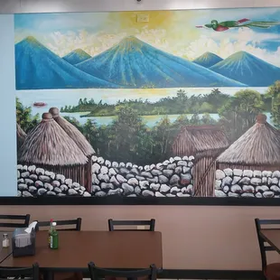 Mural w/quetzal bird