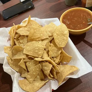 Chips &amp; Salsa