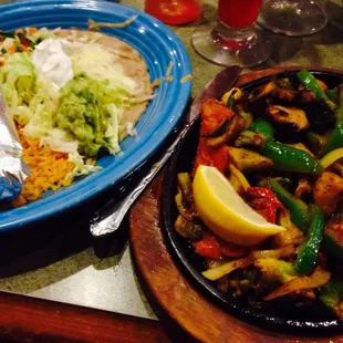 Luv the fajitas here!!