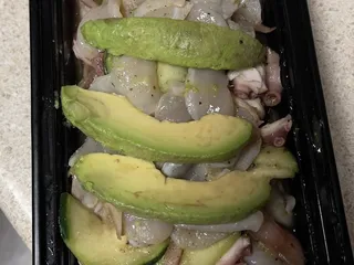 El Viejon Mariscos And Sushi