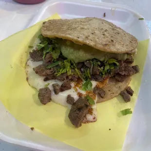 Mulita de carne asada