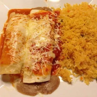 Special #9: I got a chicken enchilada, w/a bean &amp; cheese burrito, and Mexican rice