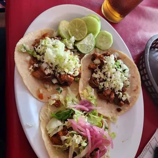 Tacos cochinita tacos al pastor