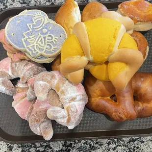 Customers tray