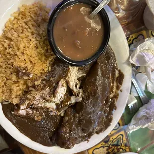 Pollo En Mole
