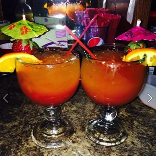 drink, oysters and mussels