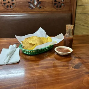 food, nachos