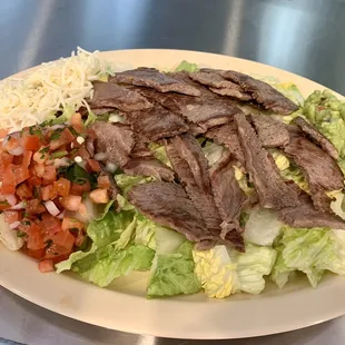 Mexican salad carne azada