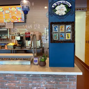 Salsa bar