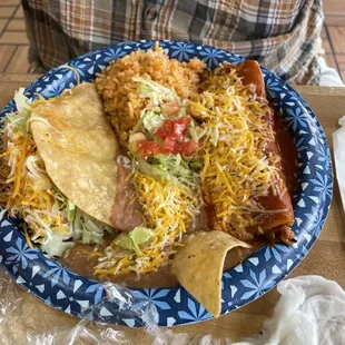 Chicken enchilada and chicken taco combo