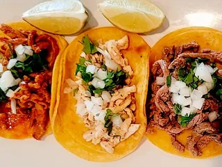 Hector’s Taco Shop