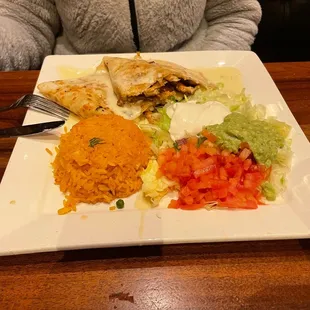 a plate of mexican food