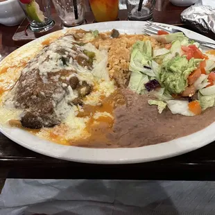 Chili rellano, rice, refried beans, salad